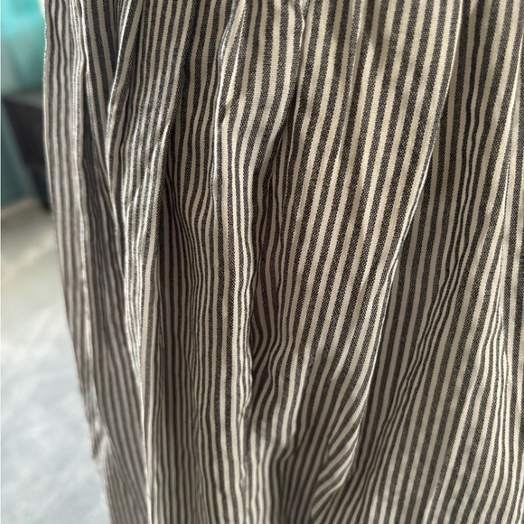 Tailor & Twirl pinup dress - Picture 6 of 13